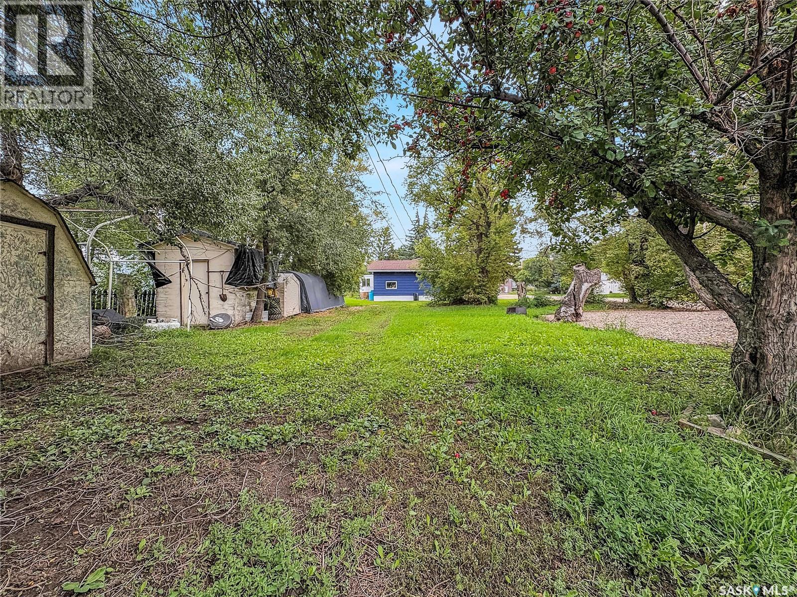 112 Main Street, Harris, SK