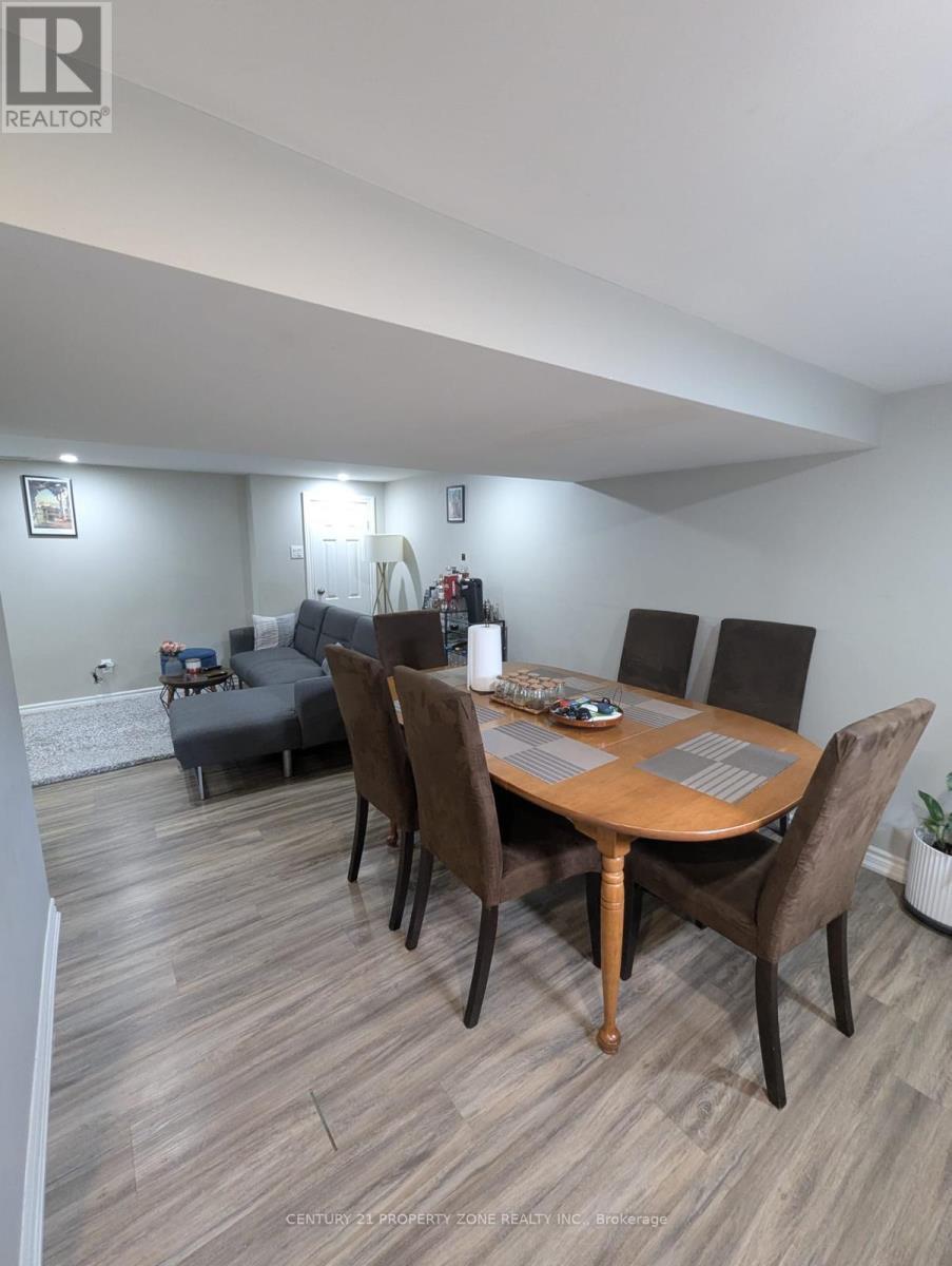 561 Mohawk Road W, Hamilton, ON