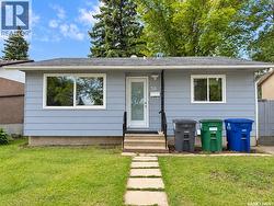 30 Confederation CRESCENT  Saskatoon, SK S7L 4V2
