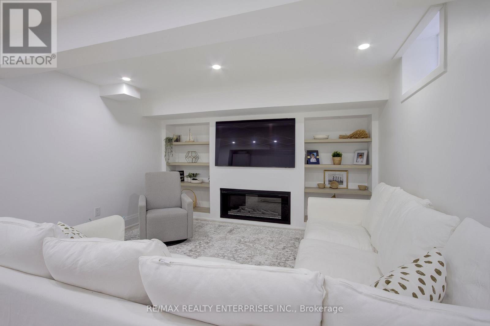 193 Teddington Place, Burlington, ON