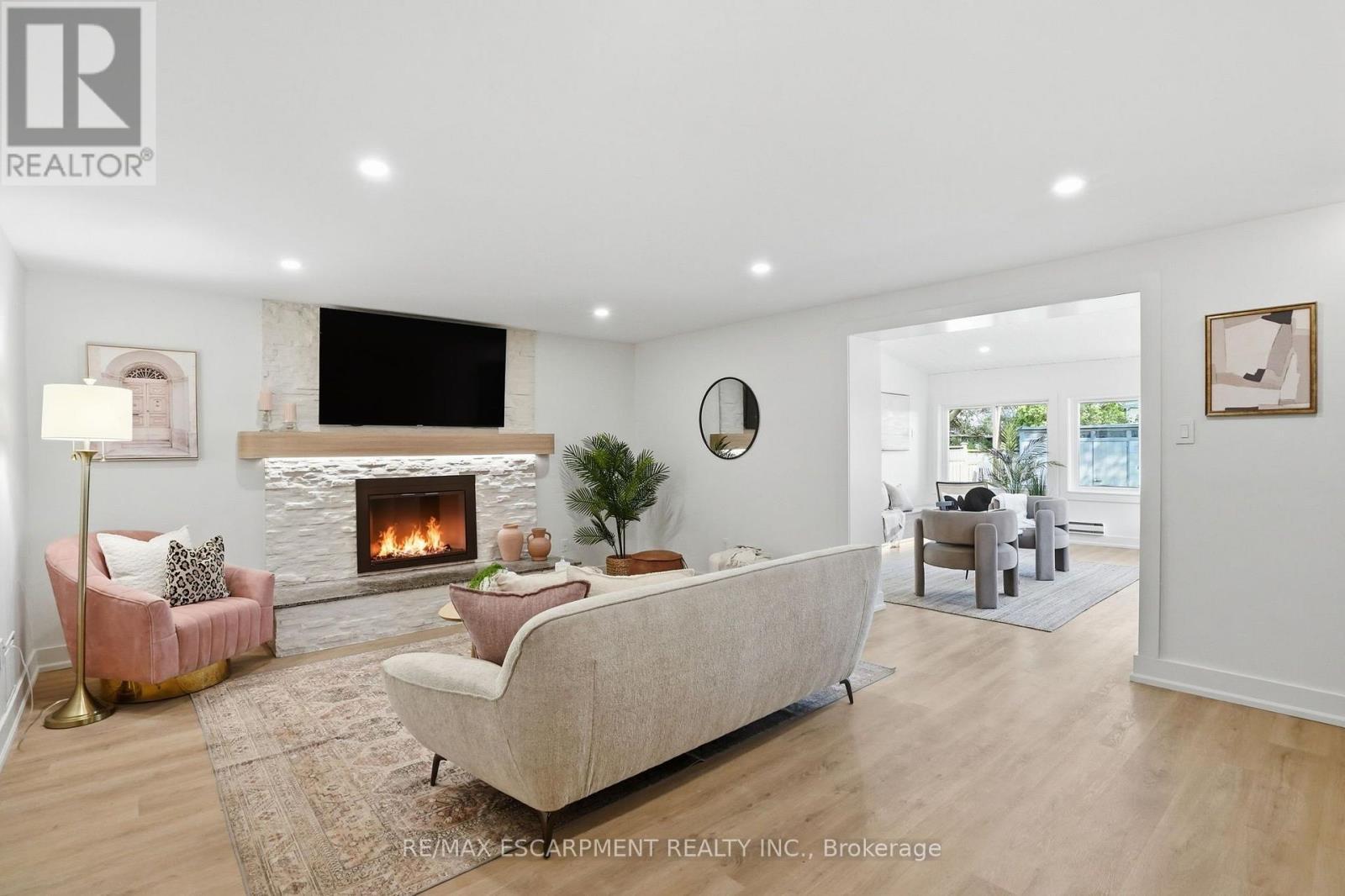 345 Rankin Drive, Burlington, ON