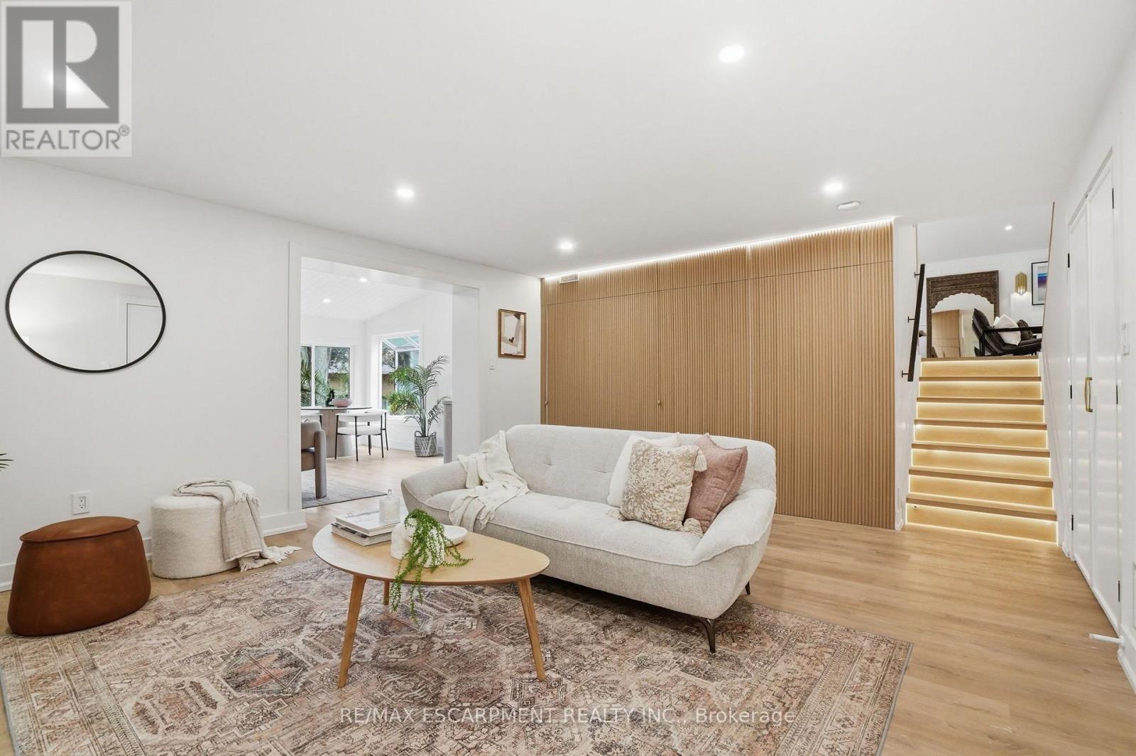345 Rankin Drive, Burlington, ON