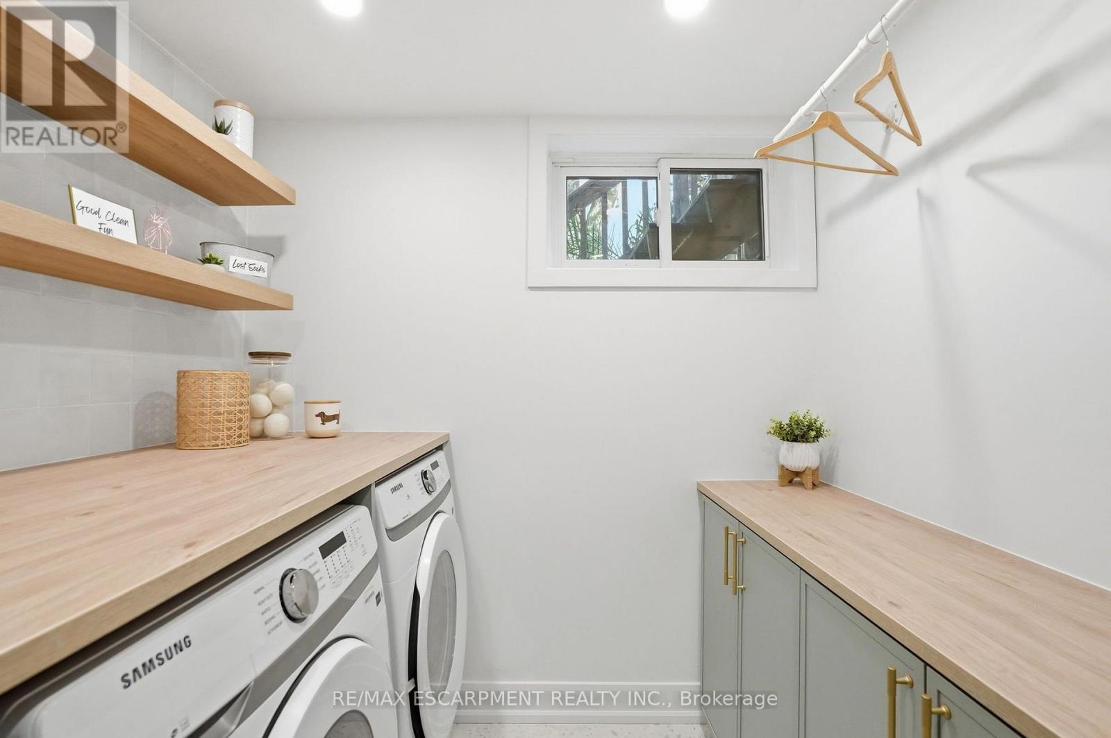 345 Rankin Drive, Burlington, ON