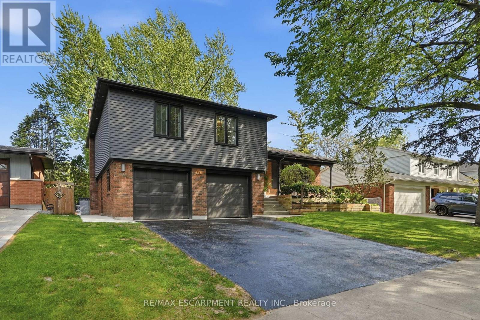 345 Rankin Drive, Burlington, ON