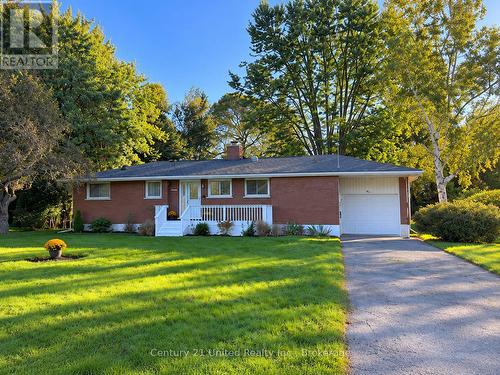 44 HAMILTON AVENUE  Cobourg, ON K9A 1W1