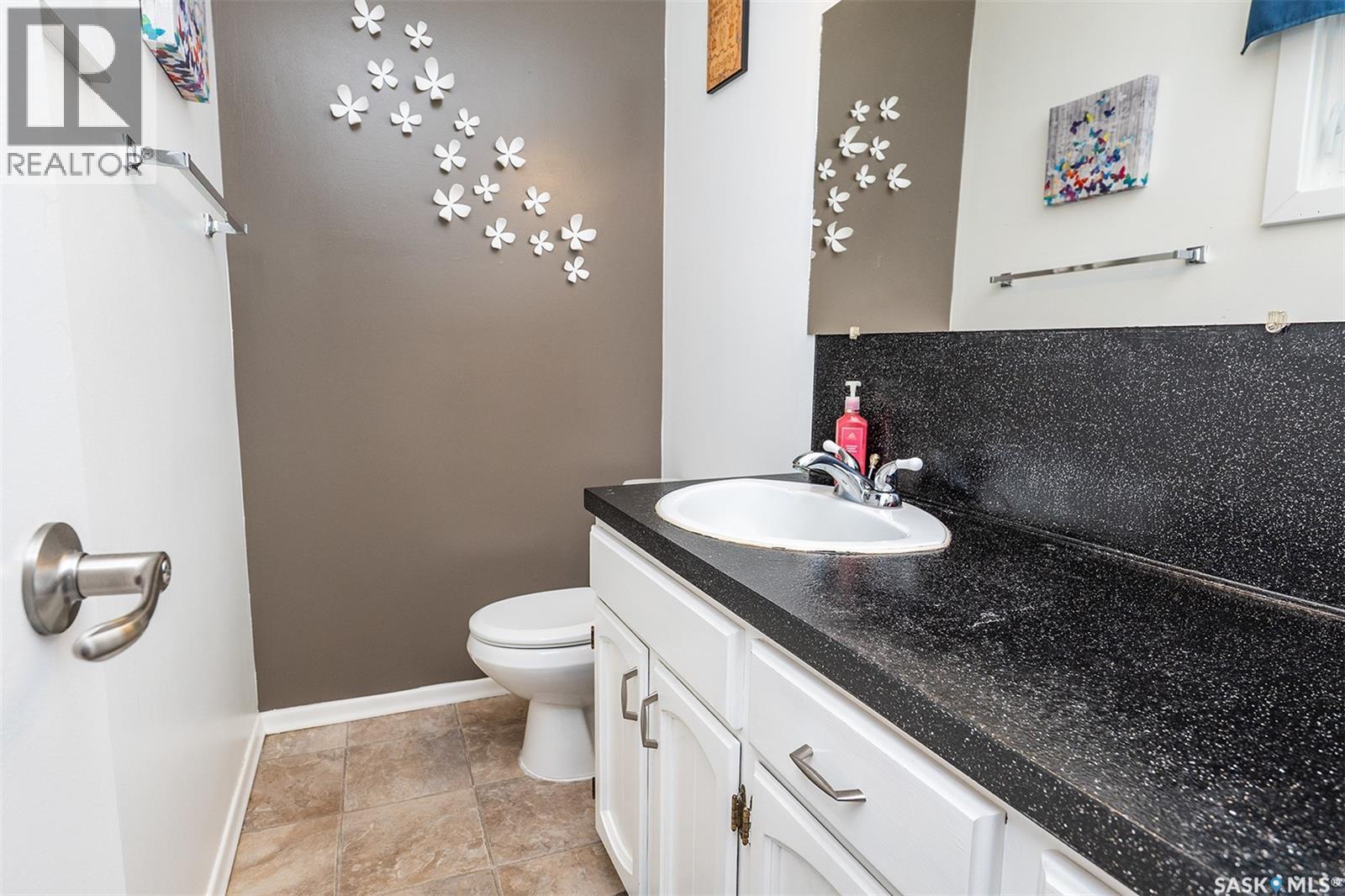 301 9Th Street E, Wynyard, SK