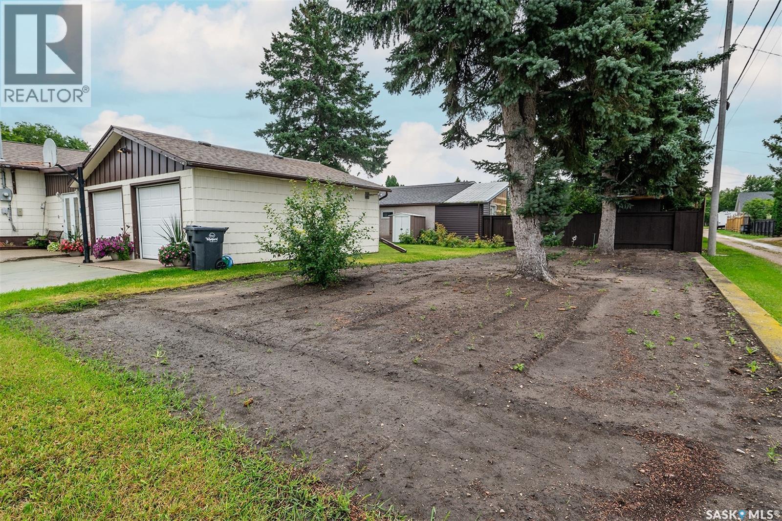 301 9Th Street E, Wynyard, SK