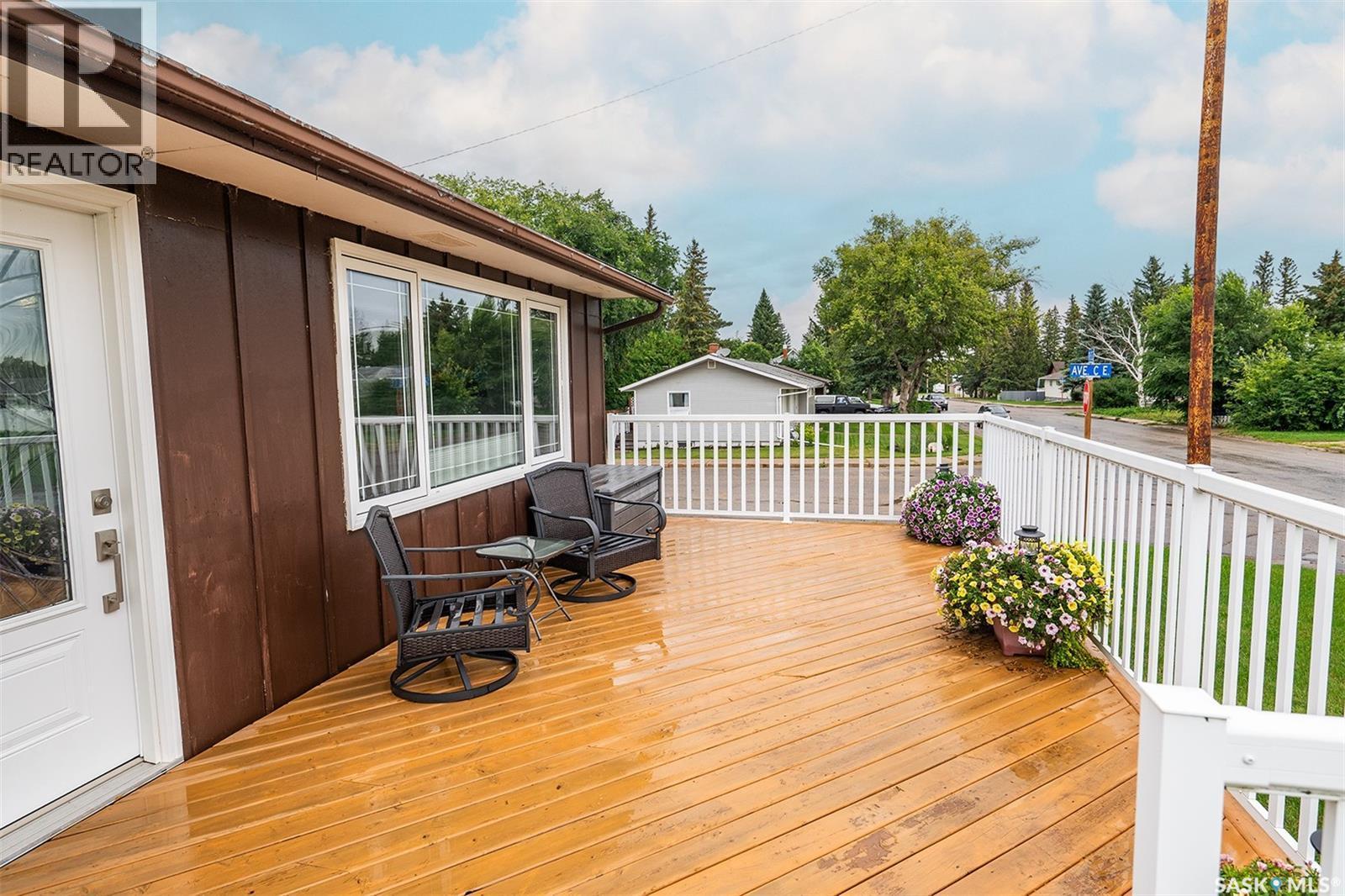 301 9Th Street E, Wynyard, SK