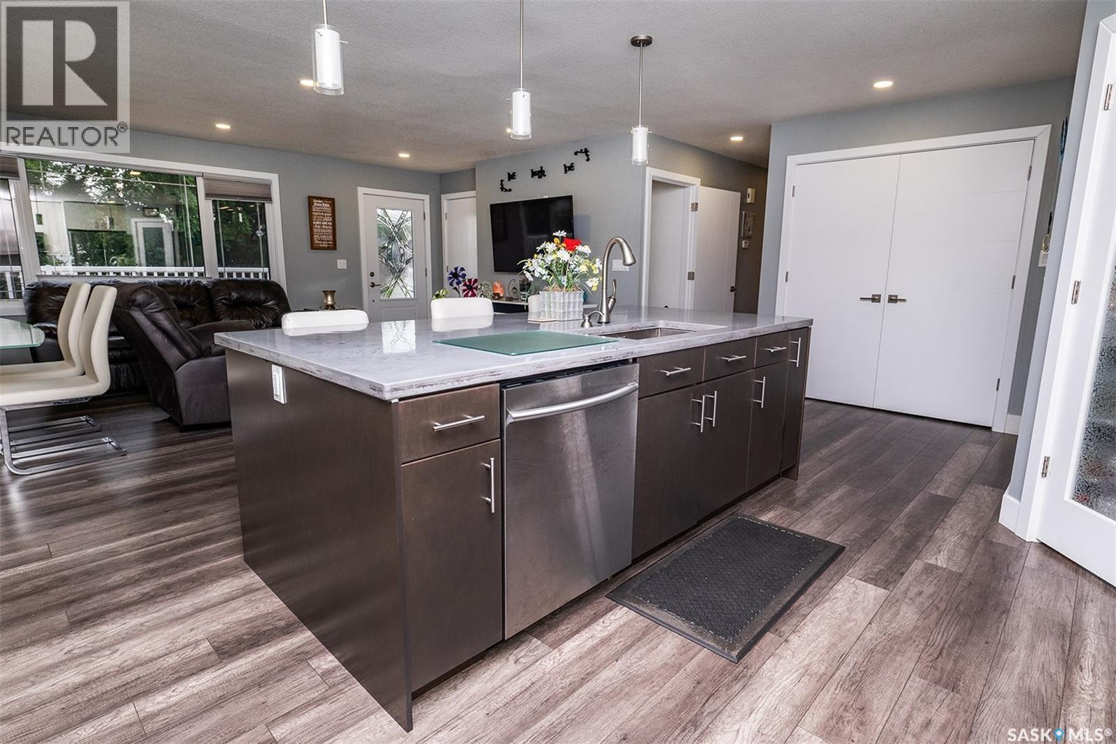 301 9Th Street E, Wynyard, SK