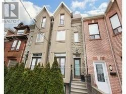 376 LIPPINCOTT STREET Toronto, ON M5S 2P7