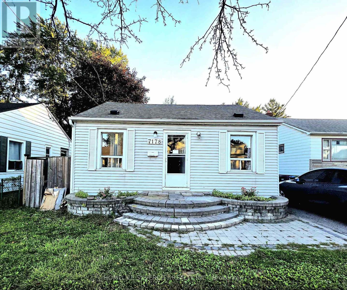 7178 Lancaster Avenue, Mississauga, ON