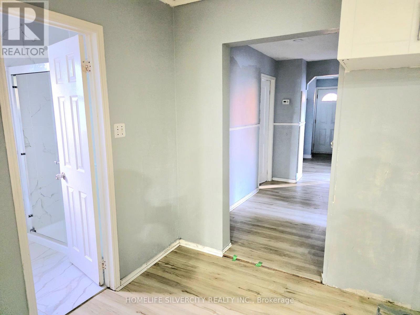 7178 Lancaster Avenue, Mississauga, ON