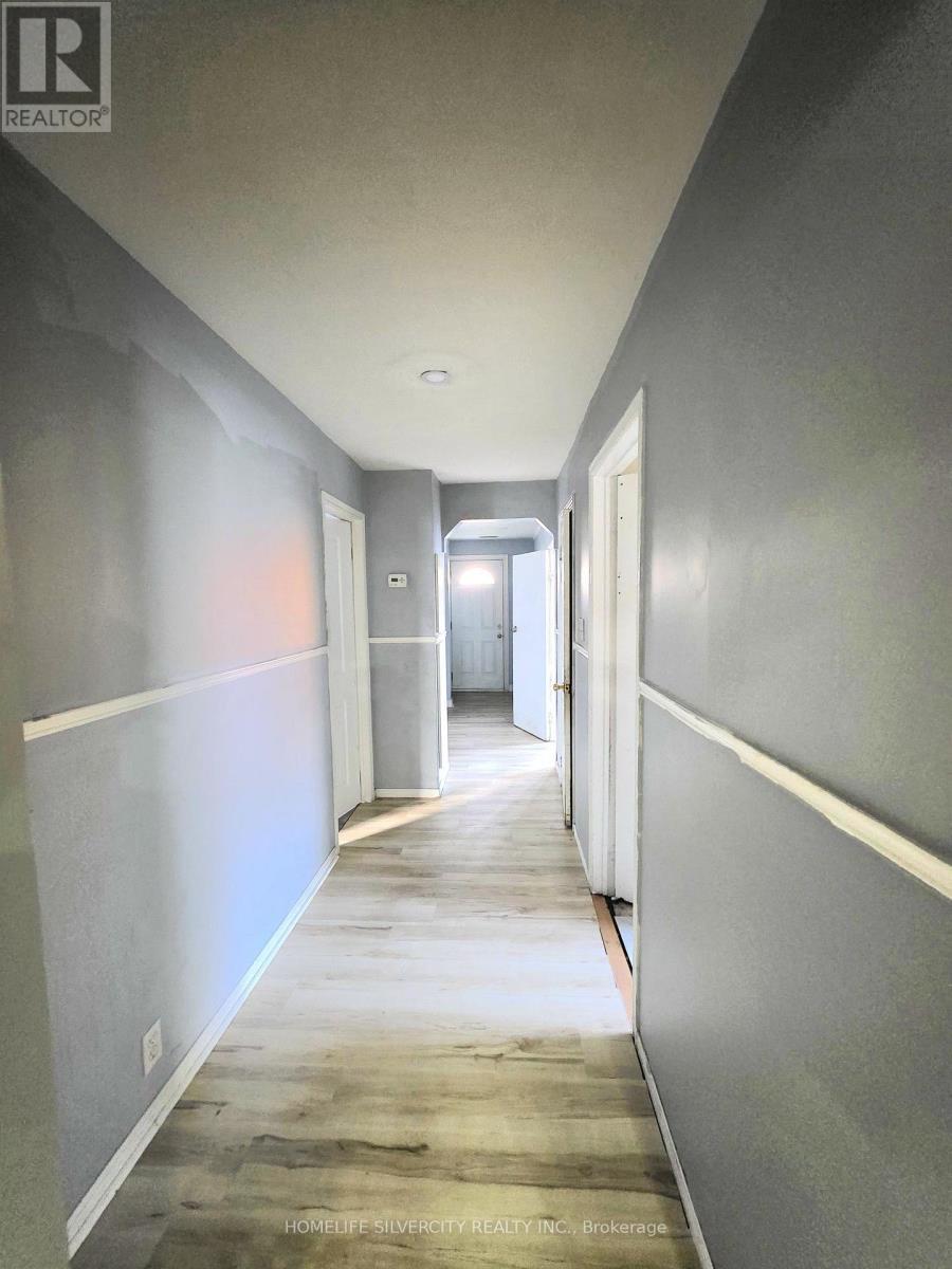 7178 Lancaster Avenue, Mississauga, ON
