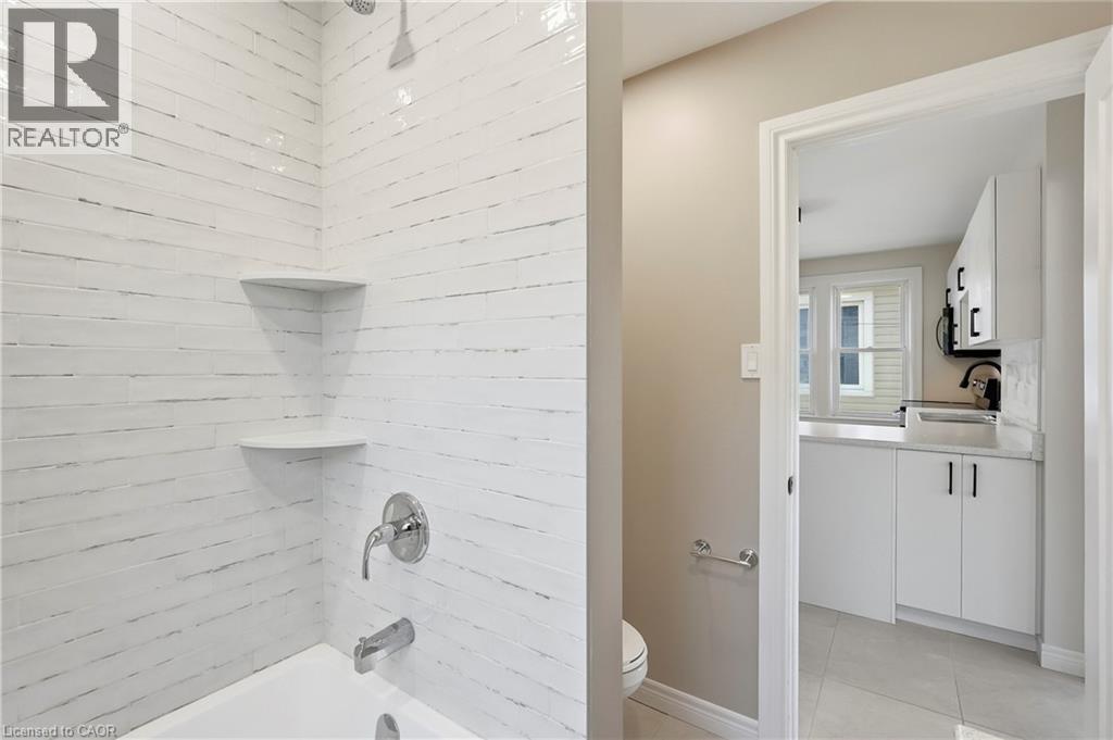 329 Talbot Street, Hamilton, ON