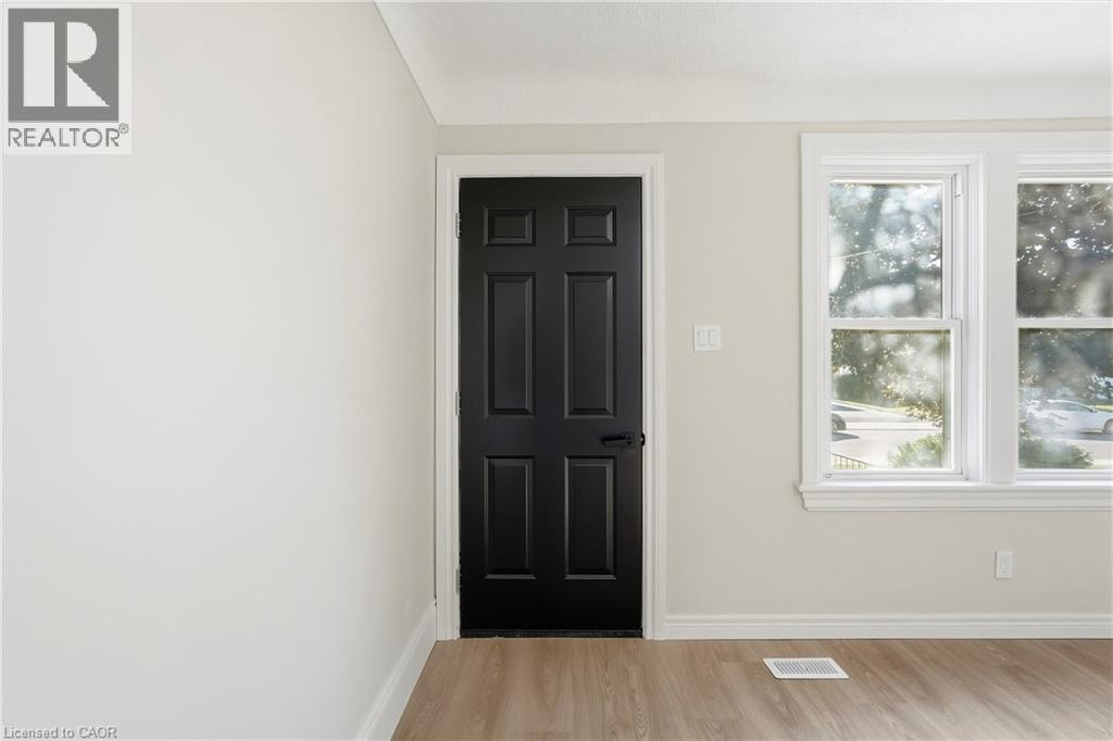 329 Talbot Street, Hamilton, ON