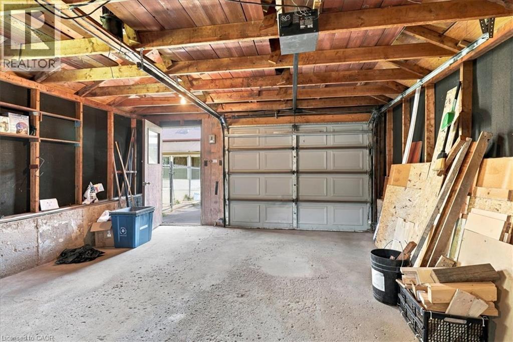 327 Highland Road E, Kitchener, ON