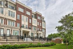 27 - 2199 LILLYKIN STREET Oakville (Ro River Oaks), ON L6H 0X6