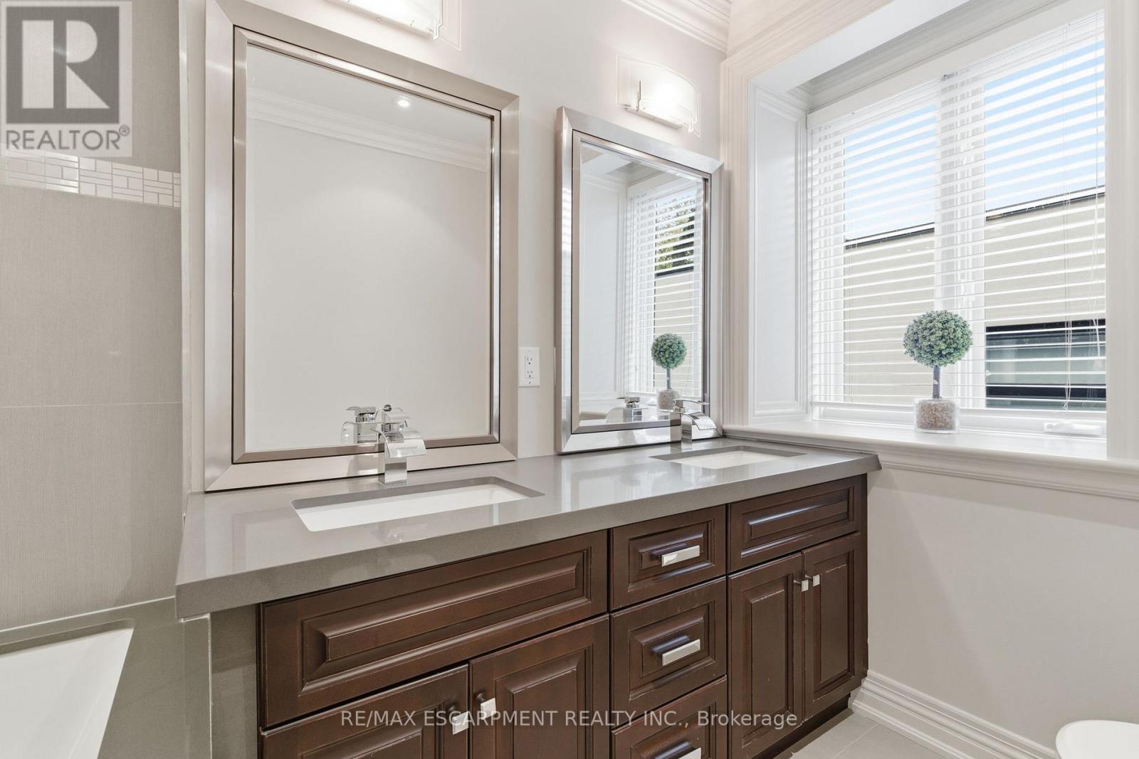 1366 Wilson Avenue, Mississauga, ON