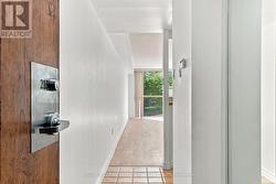 215 - 705 KING STREET W Toronto, ON M5V 2W8