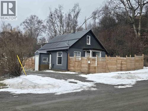 396 HOY LANE  Quesnel, BC V2J 1X4