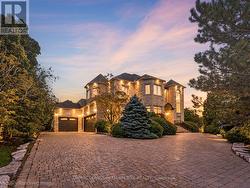 36 NORTHFIELD COURT Vaughan, ON L0J 1C0