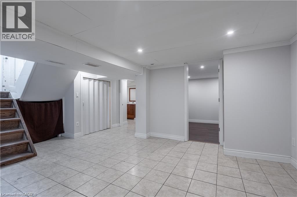 101 Ivon Avenue Unit# Basement, Hamilton, ON