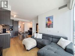 1507 - 115 BLUE JAYS WAY Toronto, ON M5V 0N4