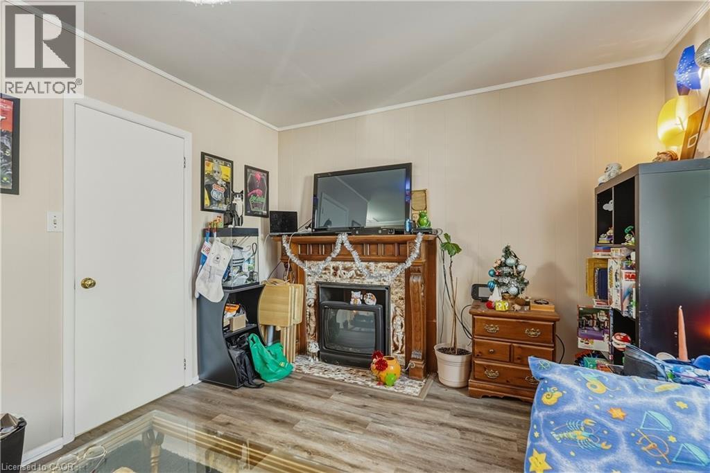 84 West Avenue S, Hamilton, ON
