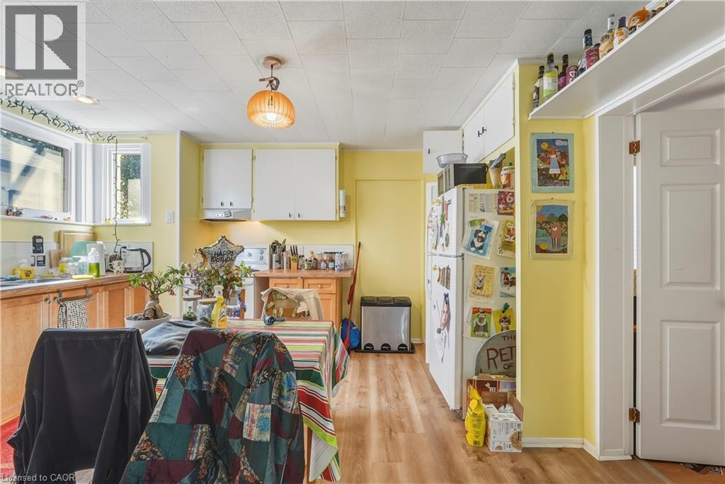 84 West Avenue S, Hamilton, ON