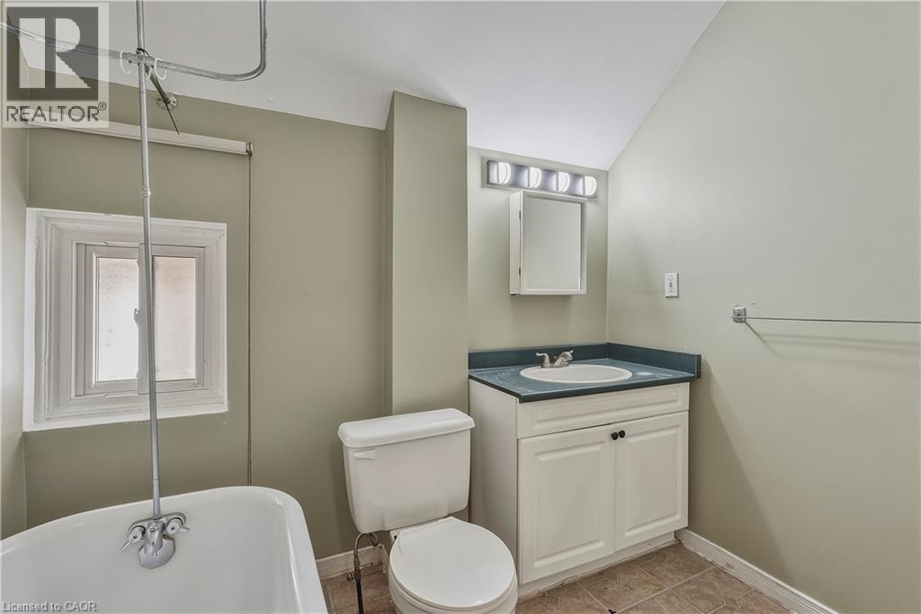 84 West Avenue S, Hamilton, ON