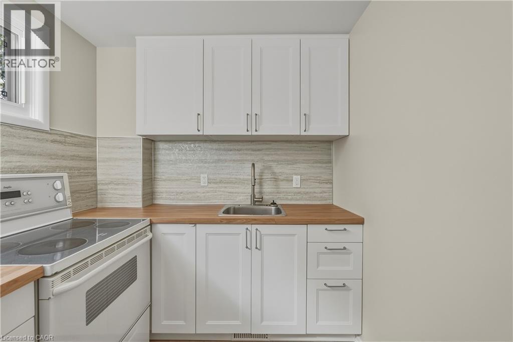 84 West Avenue S, Hamilton, ON