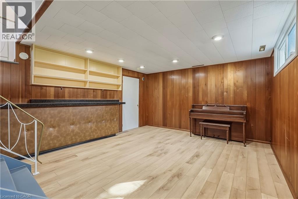 84 West Avenue S, Hamilton, ON