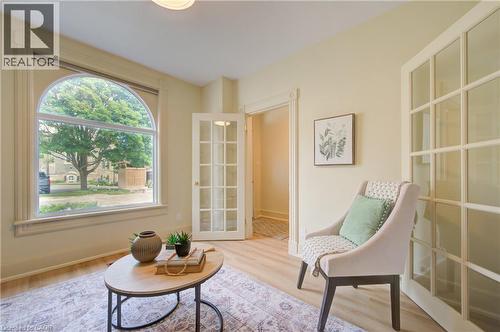 9 Salisbury Avenue, Cambridge, ON 