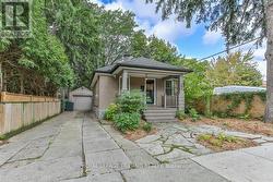 201 LANGLEY STREET London South (South F), ON N6C 4G5