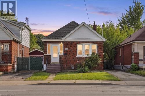 1494 MAIN Street E  Hamilton, ON L8K 1E1