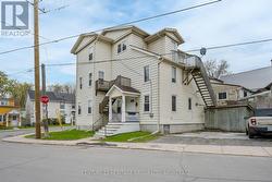 432 BARRIE STREET Kingston (East Of Sir John A. Blvd), ON K7K 3T9
