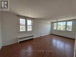 1 - 3432 BATHURST STREET Toronto, ON M6A 2C2