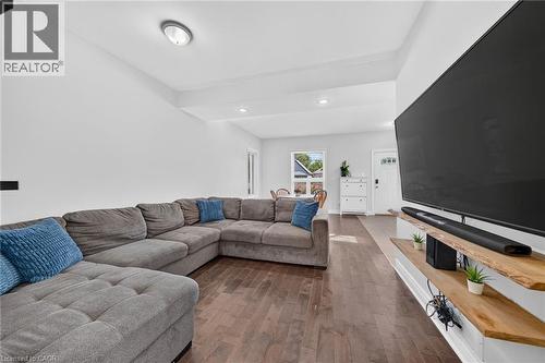 56 East 23Rd Street, Hamilton, ON 