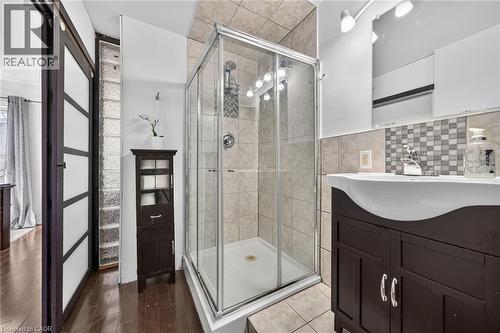56 East 23Rd Street, Hamilton, ON 