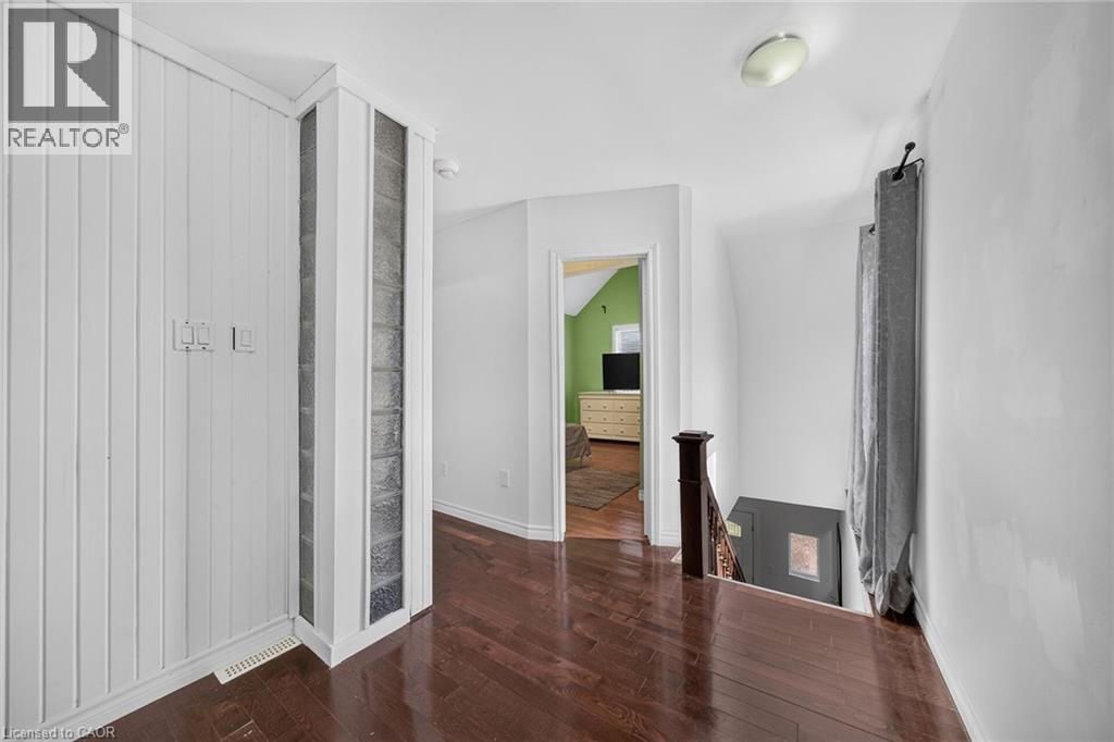 56 East 23Rd Street, Hamilton, ON