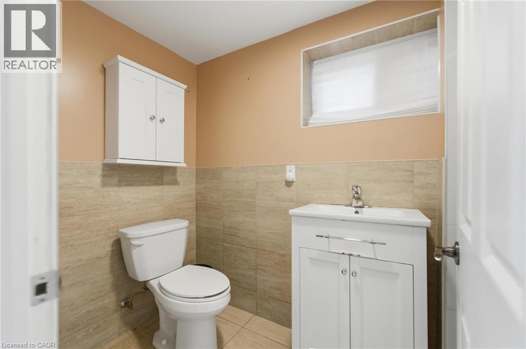 Basement Bathroom - 69 Nash Road S, Hamilton, ON