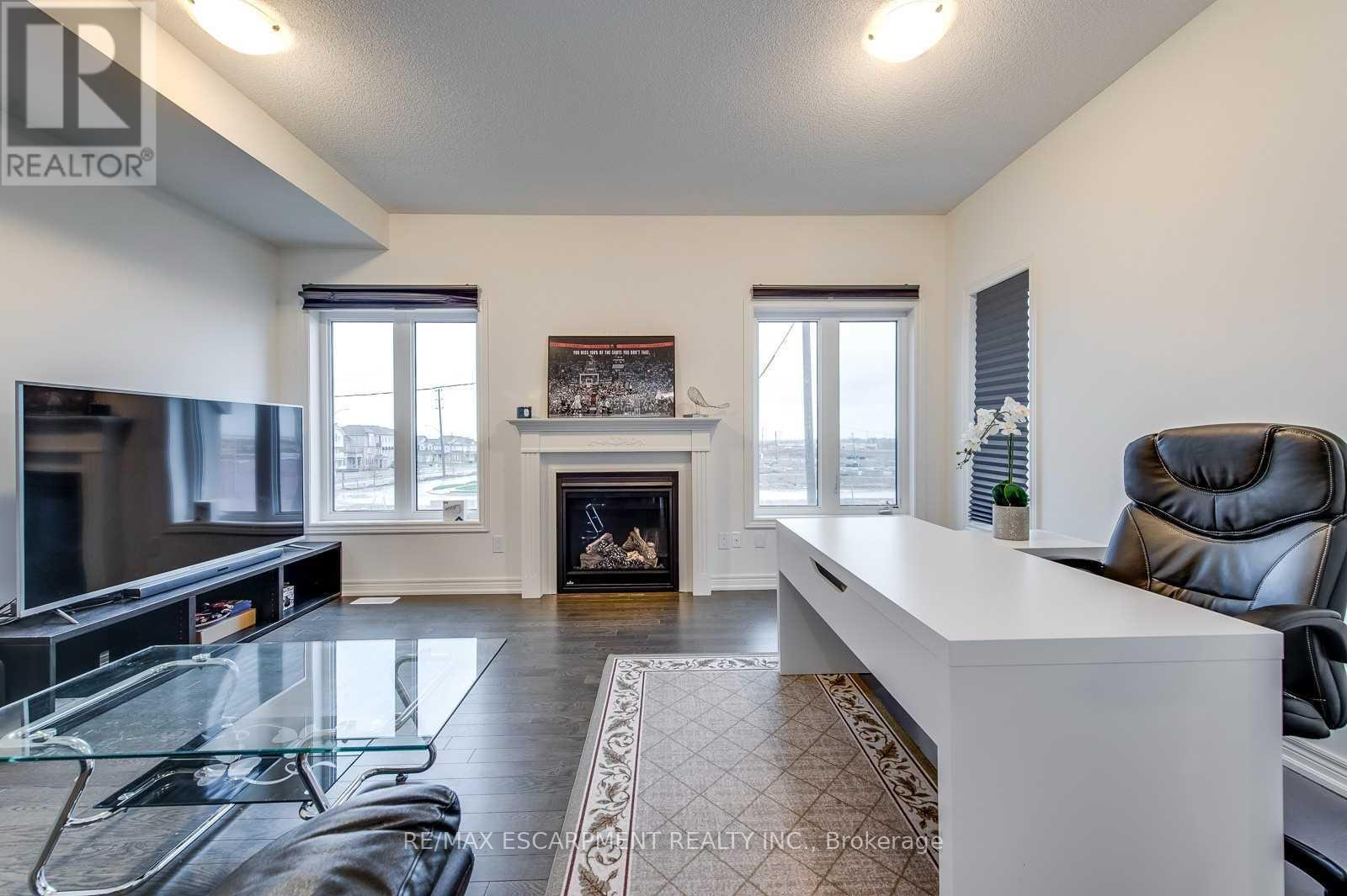 3968 Thomas Alton Boulevard, Burlington, ON
