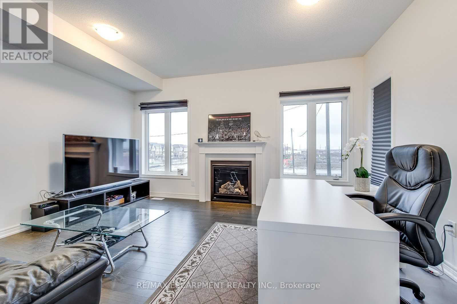 3968 Thomas Alton Boulevard, Burlington, ON