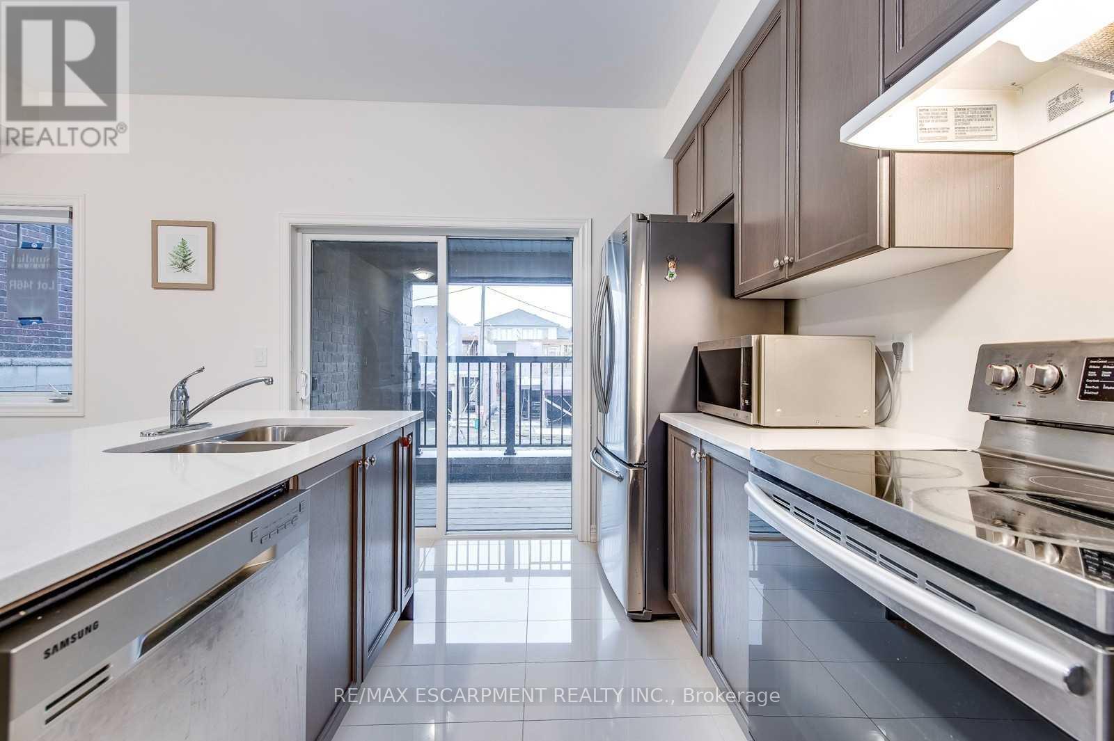 3968 Thomas Alton Boulevard, Burlington, ON