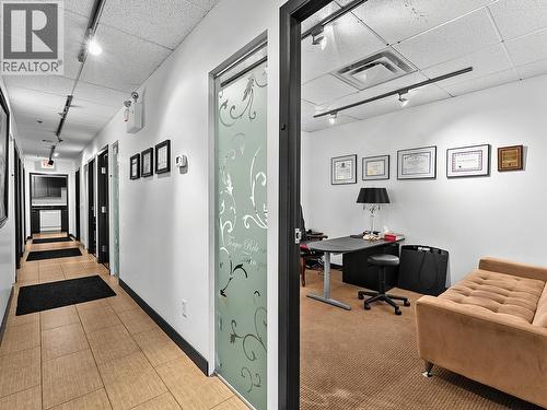 1126 Richards Street, Vancouver, BC 