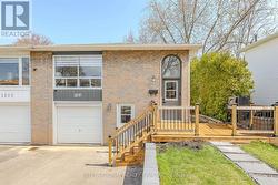 1291 CONSORT CRESCENT Burlington, ON L7M 1J8