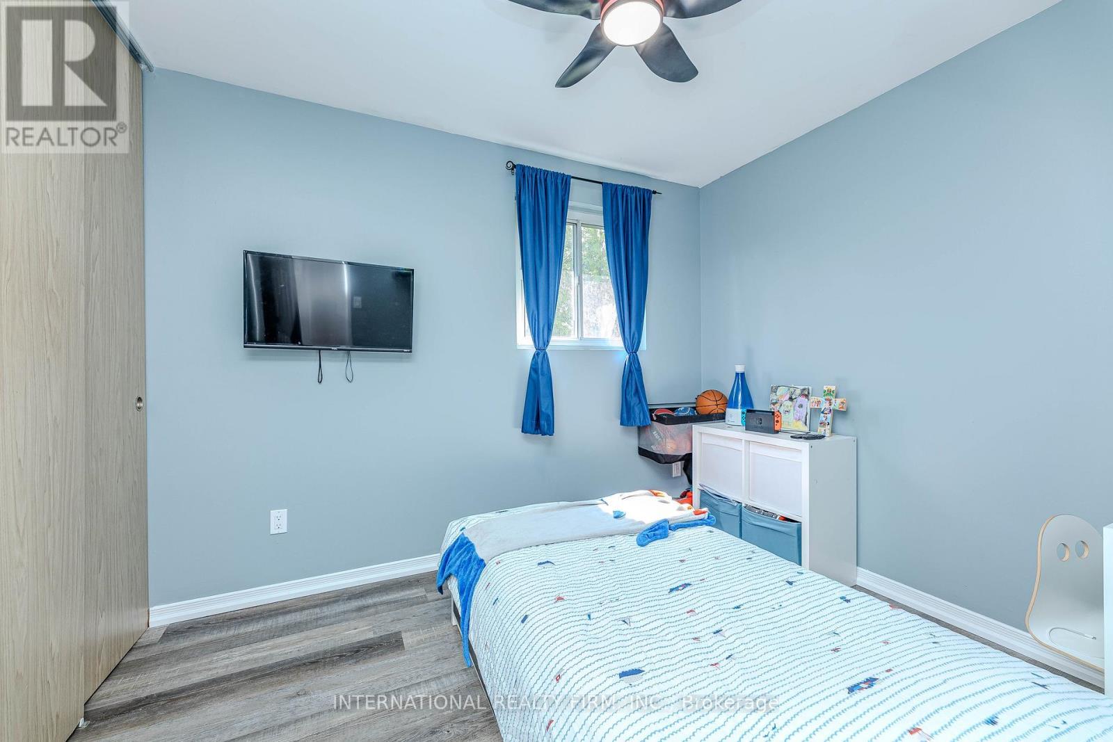 1291 Consort Crescent, Burlington, ON