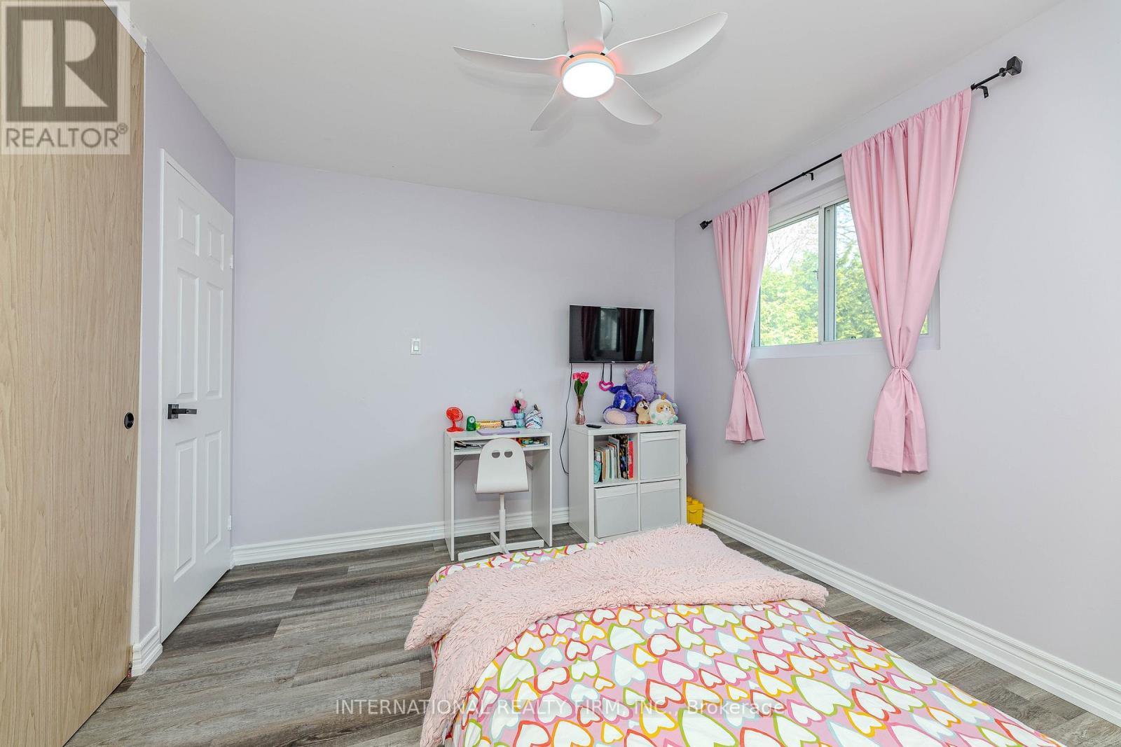 1291 Consort Crescent, Burlington, ON