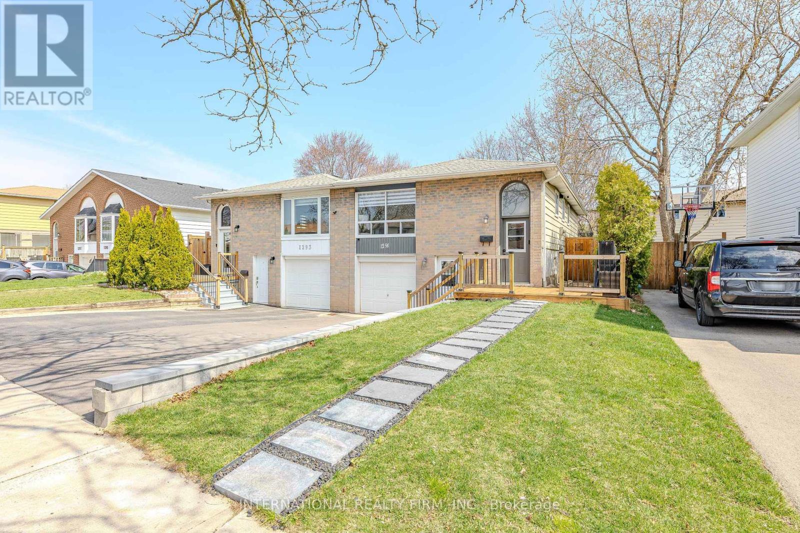 1291 Consort Crescent, Burlington, ON