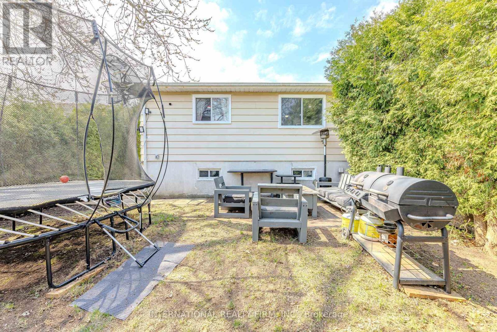 1291 Consort Crescent, Burlington, ON